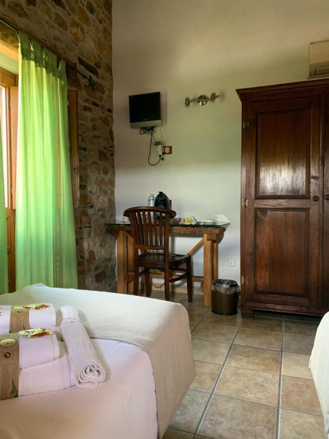 Habitaciones Rurales La Vertedera I Villar de Ciervo Eksteriør billede